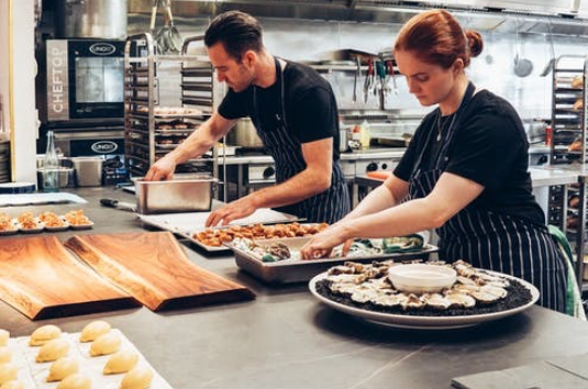 Tavoli in acciaio inox