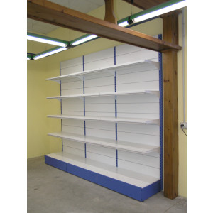 Scaffalatura da negozio in metallo con piani con mensole regolabili in altezza cm. 100x40x250h