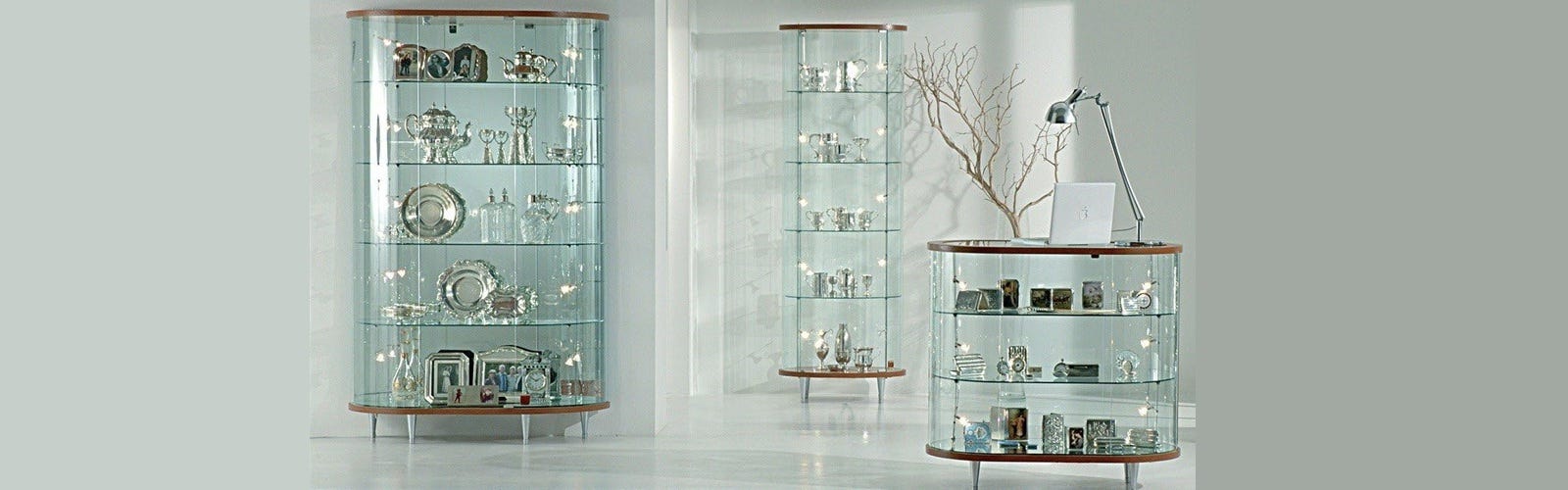 vetrinetta bassa moderna